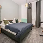 Habitación en casa particular Charmante In Der Stadt