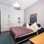 Habitación en casa particular Charmante In Der Stadt *