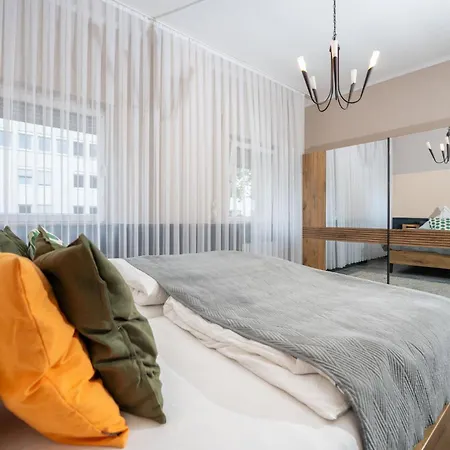 Charmante In Der Stadt Проживание в семье Кобленц