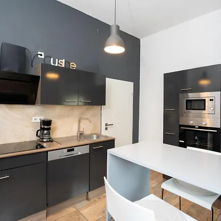 Homestay Charmante In Der Stadt