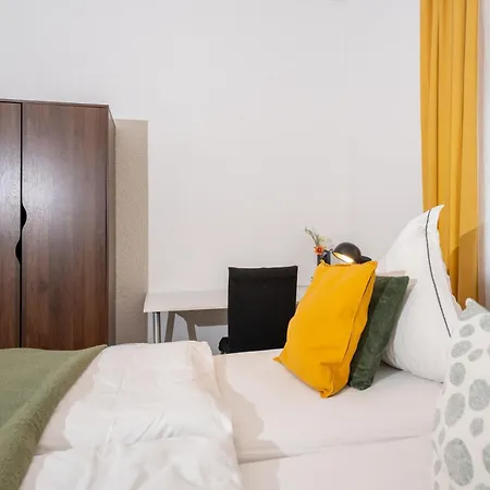 Charmante In Der Stadt *