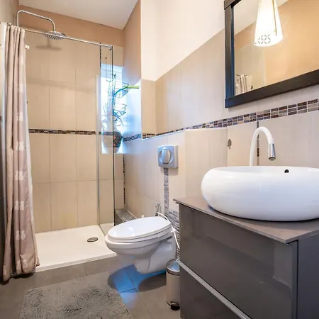 Charmante In Der Stadt Homestay szállás *