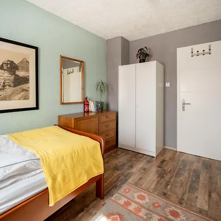 Homestay Charmante In Der Stadt