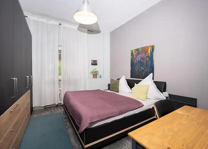 Проживание в семье Charmante In Der Stadt *