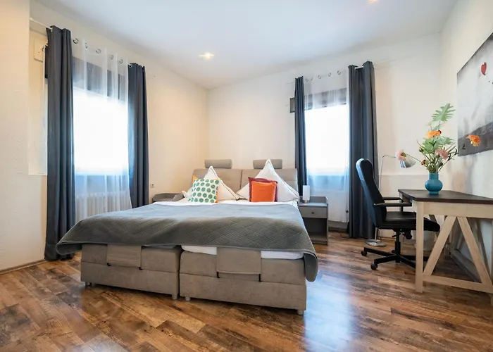 Charmante In Der Stadt Проживание в семье